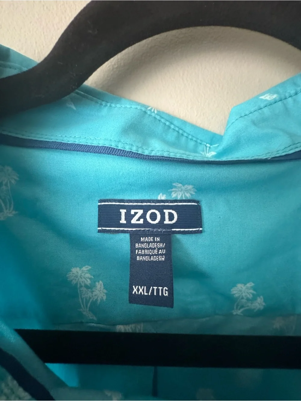 Men’s Izod Short-Sleeve Button-Down Shirt in Turquoise with White Palm Trees XXL - Picture 4 of 4